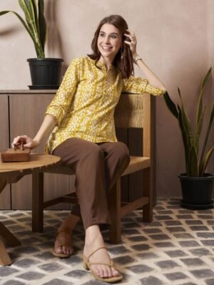 Anouk Rustic Geometric Printed Pure Cotton Short Kurti
