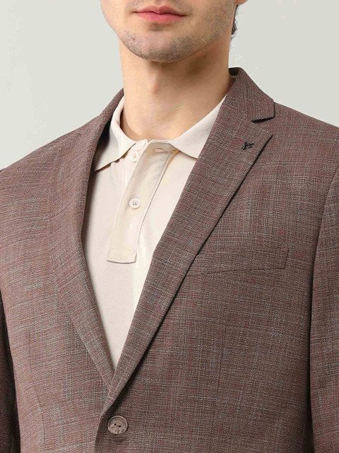 arrow-textured-notched-lapel-single-breasted-blazer-2-1.jpg