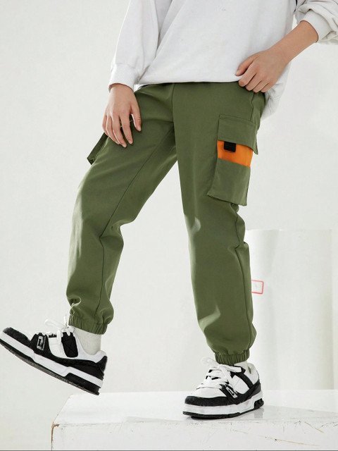 baesd-boys-relaxed-cargos-trousers-8.jpg
