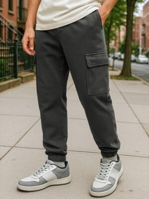 Bewakoof Air 1.0 Men Oversized Cargo Joggers