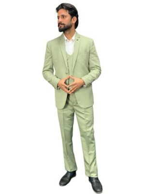 GARGIAN Master Cut Men Green Notched Lapel Polyester Blazer With Waistcoat & Trouser