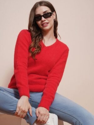 Globus Cable Knit V-Neck Acrylic Pullover Sweater