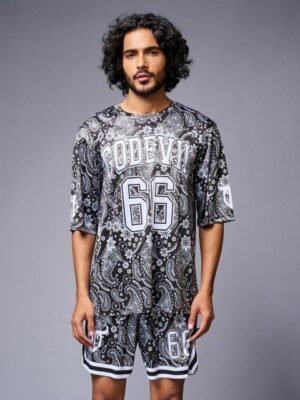 GO DEVIL Paisley Printed Round Neck T-Shirt With Shorts