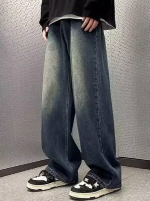 HERE&NOW Men Slash Knee Jeans