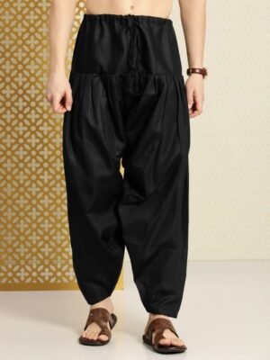 House of Pataudi Men Solid Mid-Rise Straight Fit Riwayat Salwar
