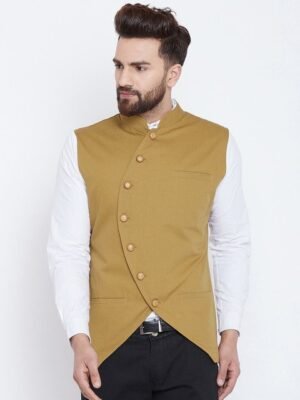 Hypernation Men Khaki-Coloured Solid Pure Cotton Waistcoat