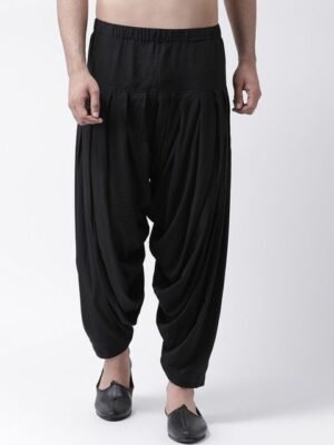 KISAH Men Loose Fit Patiala