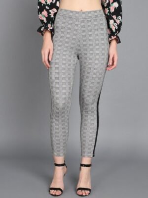 Mast & Harbour Women Mid Rise Skinny Fit Checked Jeggings