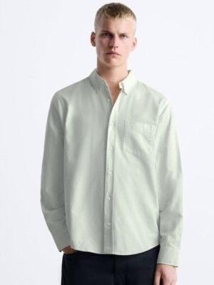 MISCHIEF MONKEY Men Classic Button-Down Collar Solid Cotton Tailored Fit Casual Shirt