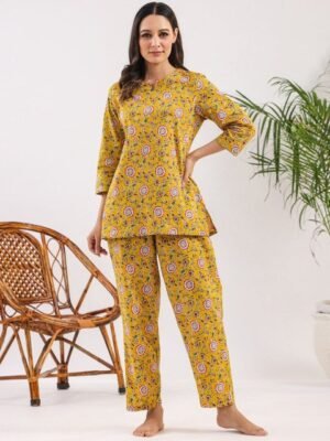SANSKRUTIHOMES Floral Printed Pure Cotton Night Suit