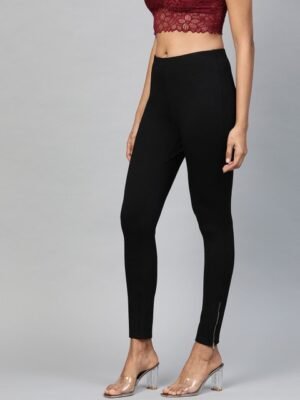 SASSAFRAS Women Black Slim Fit Solid Zip Hem Cropped Treggings