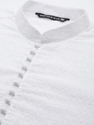 see-designs-men-white-ethnic-motifs-embroidered-chikankari-pure-cotton-kurta-1.jpg