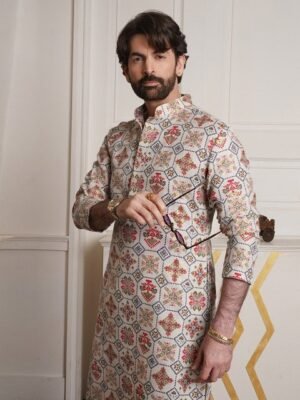 sojanya-men-cream-coloured-red-ethnic-motifs-printed-kurta-1.jpg