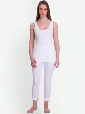 T.T. Elite Round Neck Sleeveless Thermal Set
