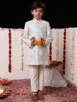 VASTRAMAY Boys Textured Indowestern sherwani