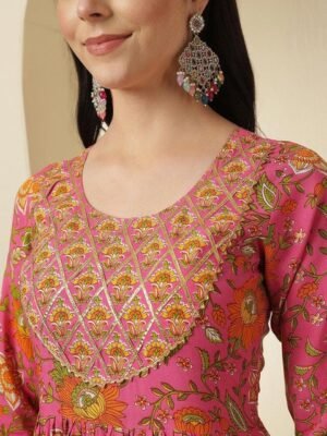 womenclick-women-floral-printed-tiered-anarkali-ankle-length-kurta-1.jpg
