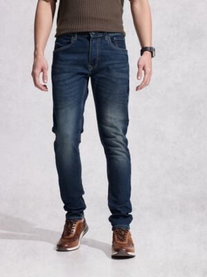 wrogn-men-slim-tapered-fit-mid-rise-light-fade-stretchable-jeans-1.jpg