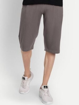 zeffit-men-pack-of-2-regular-fit-capris-1.jpg