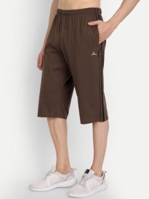 zeffit-pack-of-2-men-regular-fit-mid-rise-cotton-capris-1.jpg